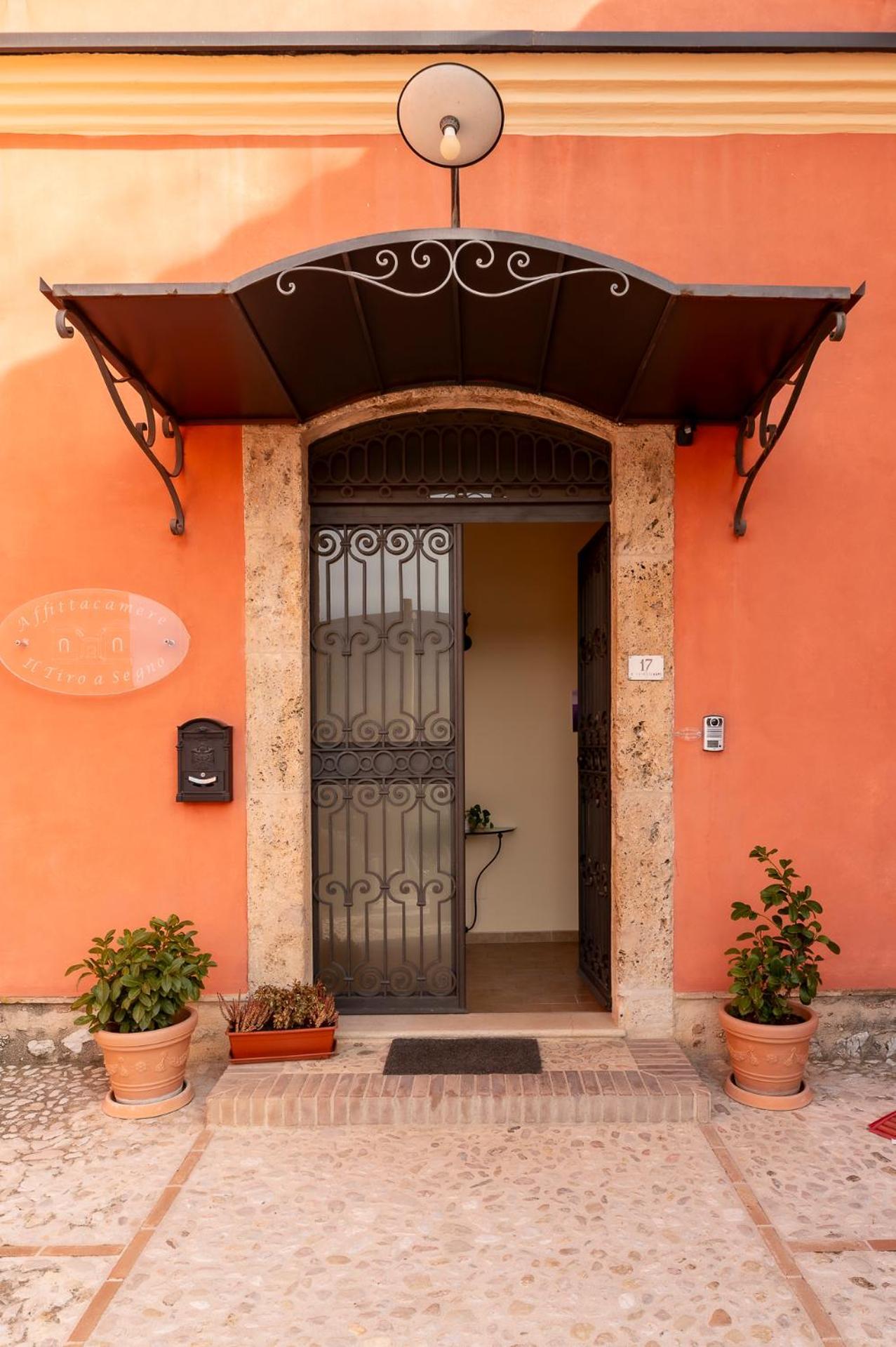 Affittacamere Il Tiro A Segno Norcia Exterior photo